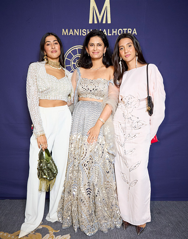 Smruti Sriram, Sapna Rao & Saroop